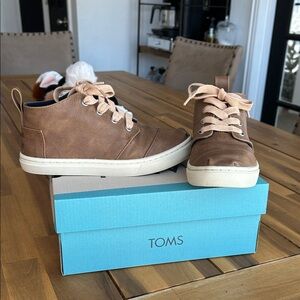 TOMS Tan Casual Shoes